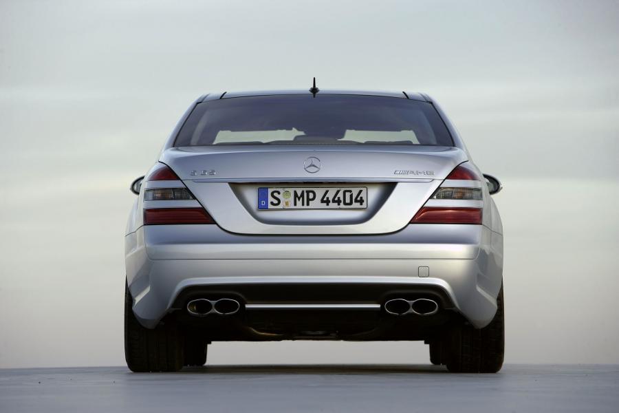  Mercedes-Benz S65 AMG 2007 года  (фото 3 из 27)